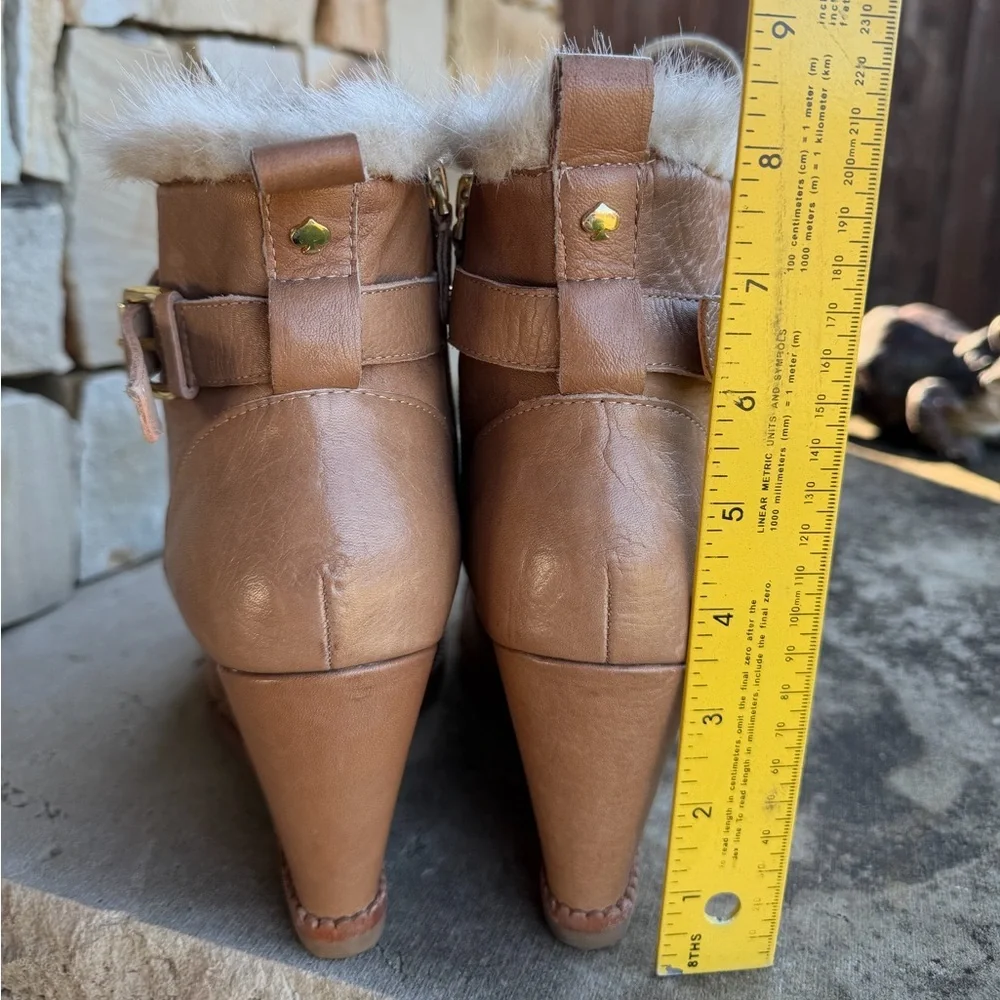 kate spade Tay Booties Tan Leather Wedge Ankle Boots w/ Faux Fur Trim Sz-10.5. X